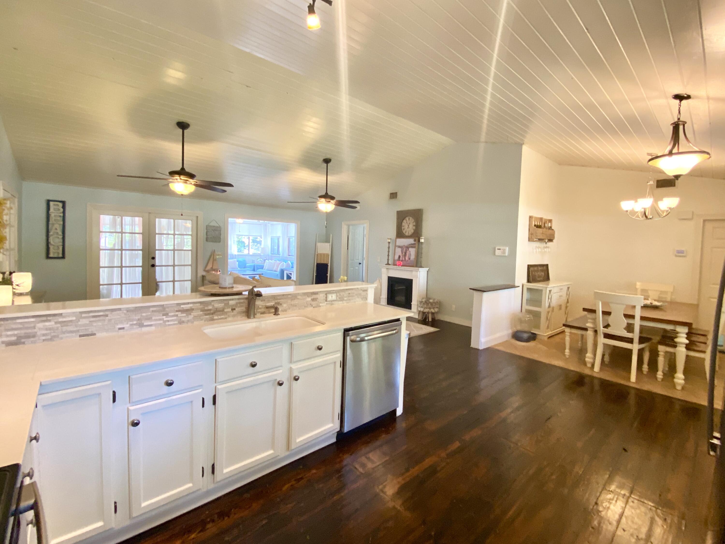 13130 85th Road North The Acreage, FL 33412 - Photo 7 of 34 BD2E76B2-F078-410C-B576-F3F48162067F