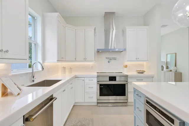 $1,750,000 | 115 Magic Way, Jupiter, FL 33458