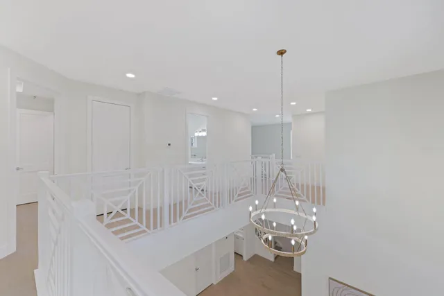 $1,750,000 | 115 Magic Way, Jupiter, FL 33458