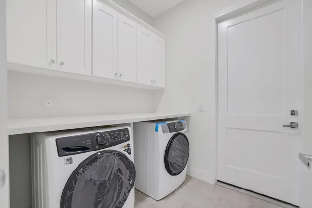 $1,750,000 | 115 Magic Way, Jupiter, FL 33458