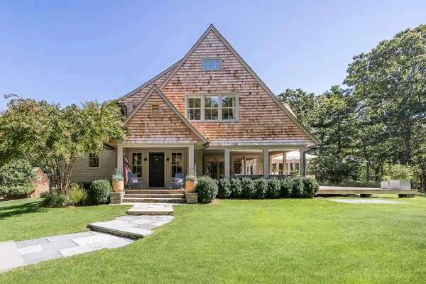 $90,000 | 311 Town Line Road, Wainscott, NY 11963
