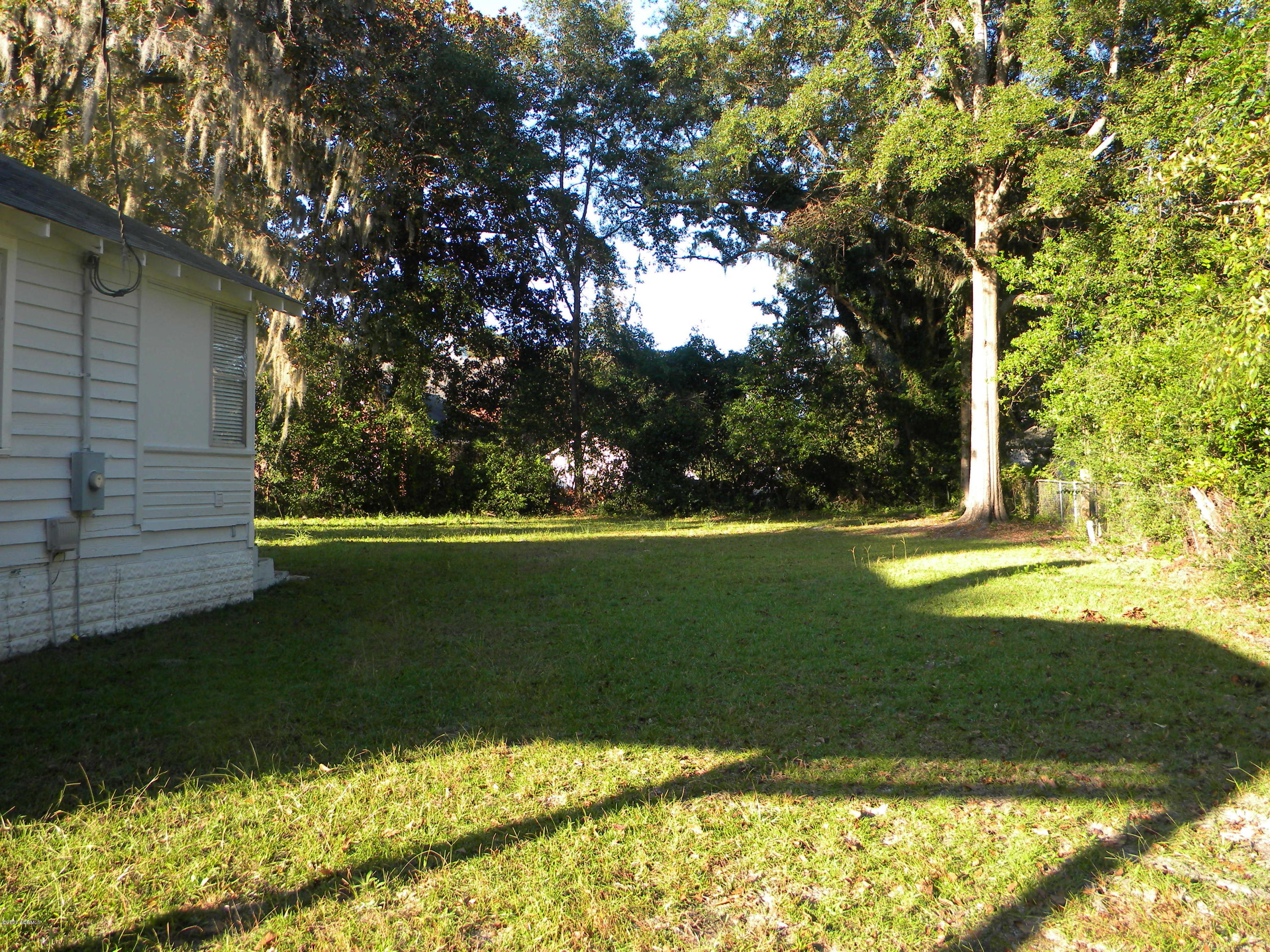 501 Adams Street Ridgeland, SC 29936 - Photo 5 of 21 DSCN5979