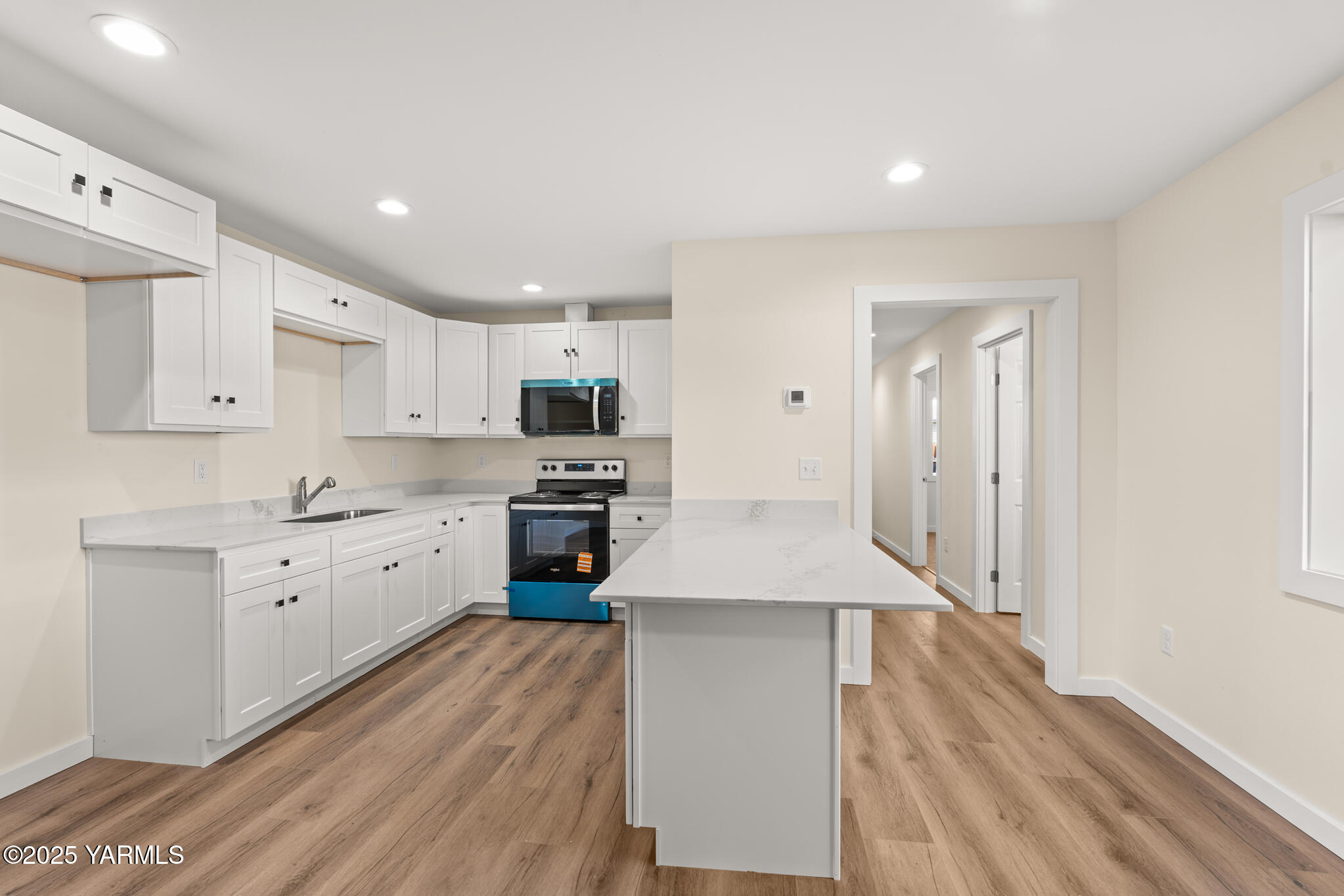 520 Clark Avenue Yakima, WA 98902 - Photo 7 of 22 DSM00300