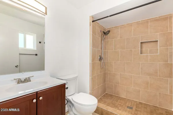 $1,950 | 5449 West Sierra Street, Glendale, AZ 85304