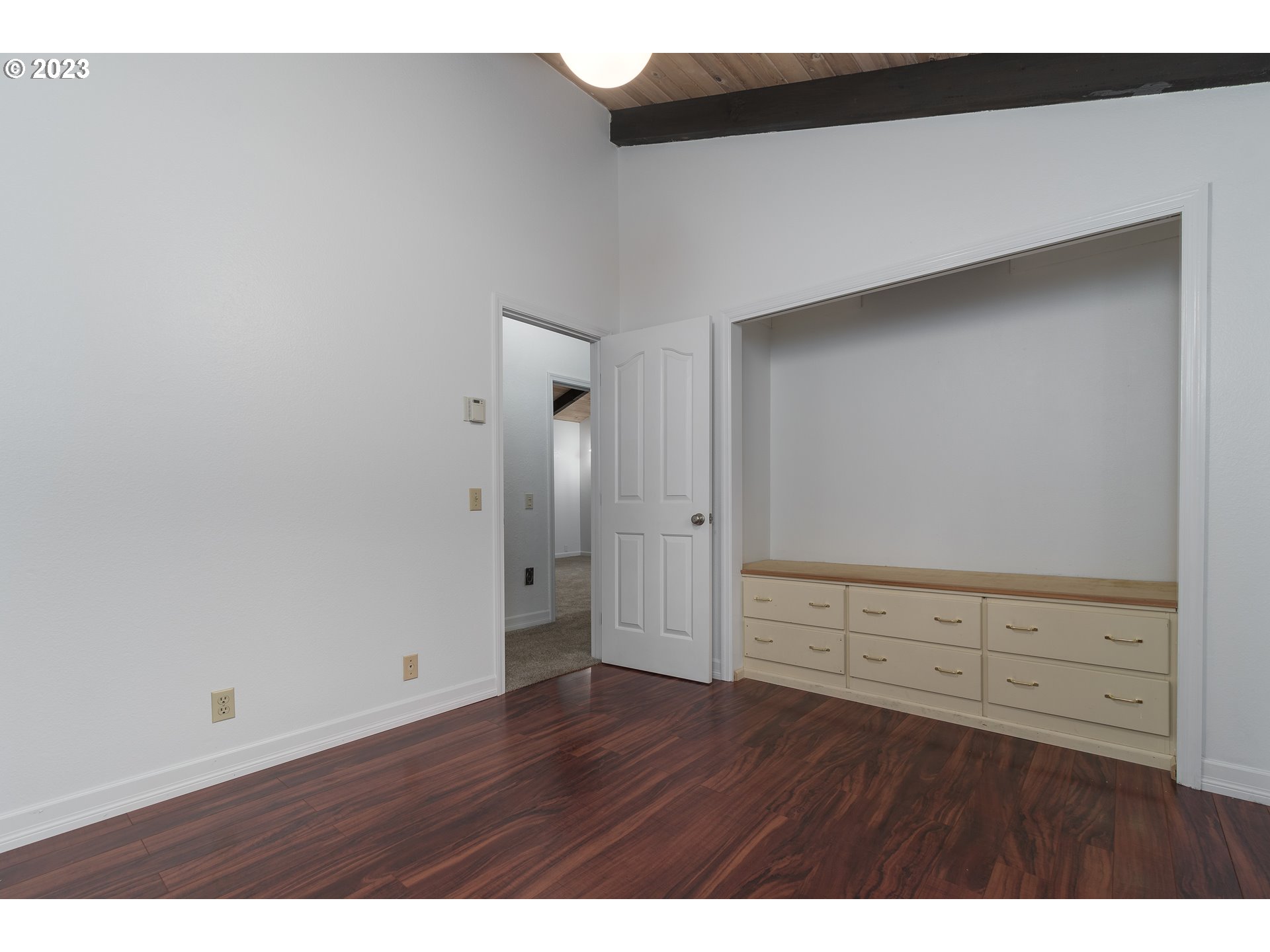 25455 Lamb Road Elmira, OR 97437 - Photo 24 of 47 Bedroom