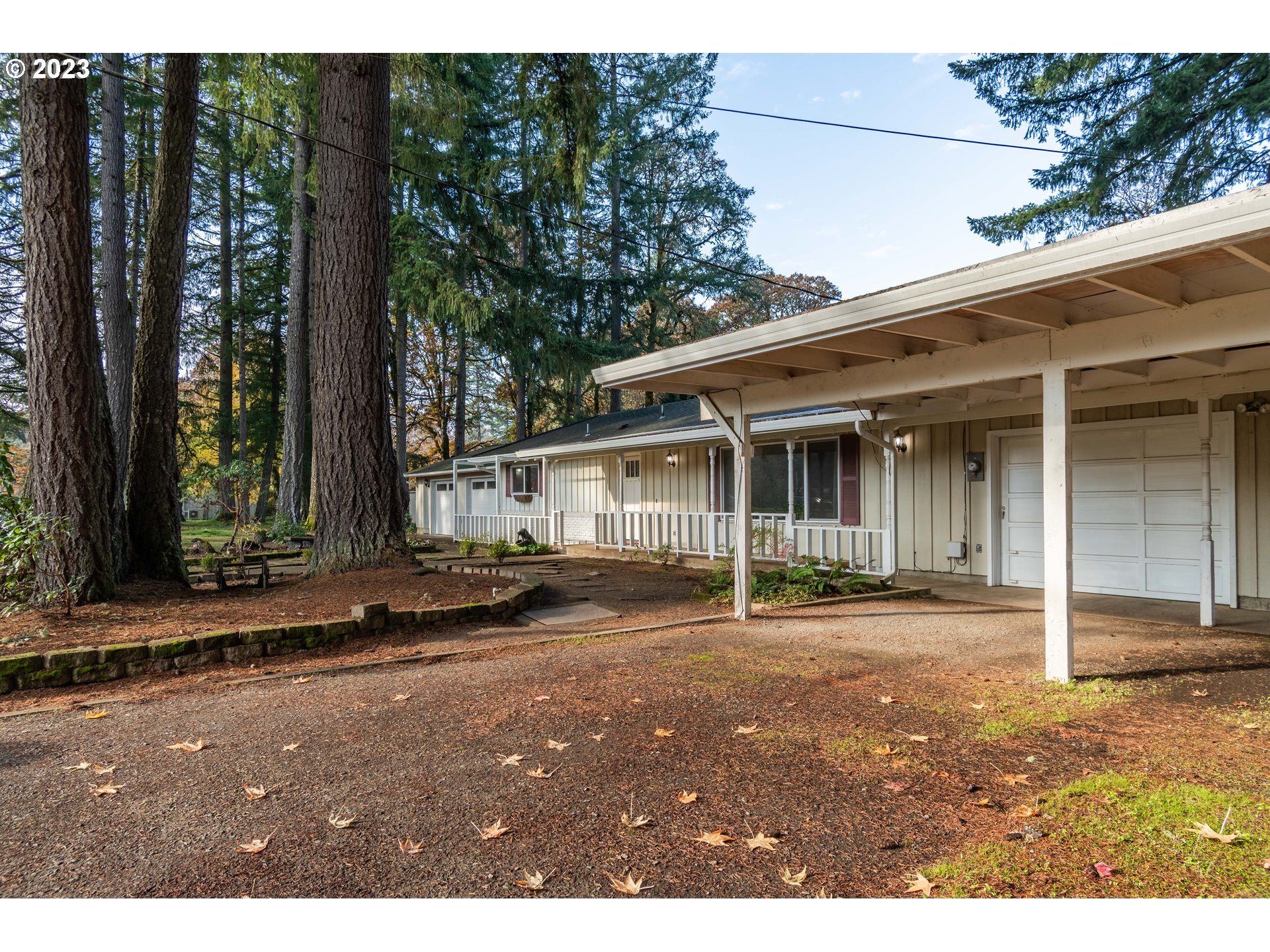 25455 Lamb Road Elmira, OR 97437 - Photo 34 of 47 Carport