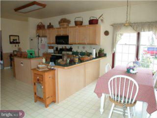 389 Indian Run Road Avondale, PA 19311 - Photo 3 of 6 Gallery Image 3