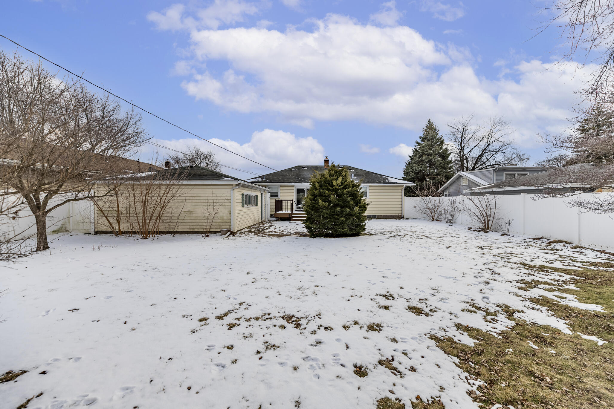 3543 44th Street Highland, IN 46322 - Photo 25 of 30 2054x1369