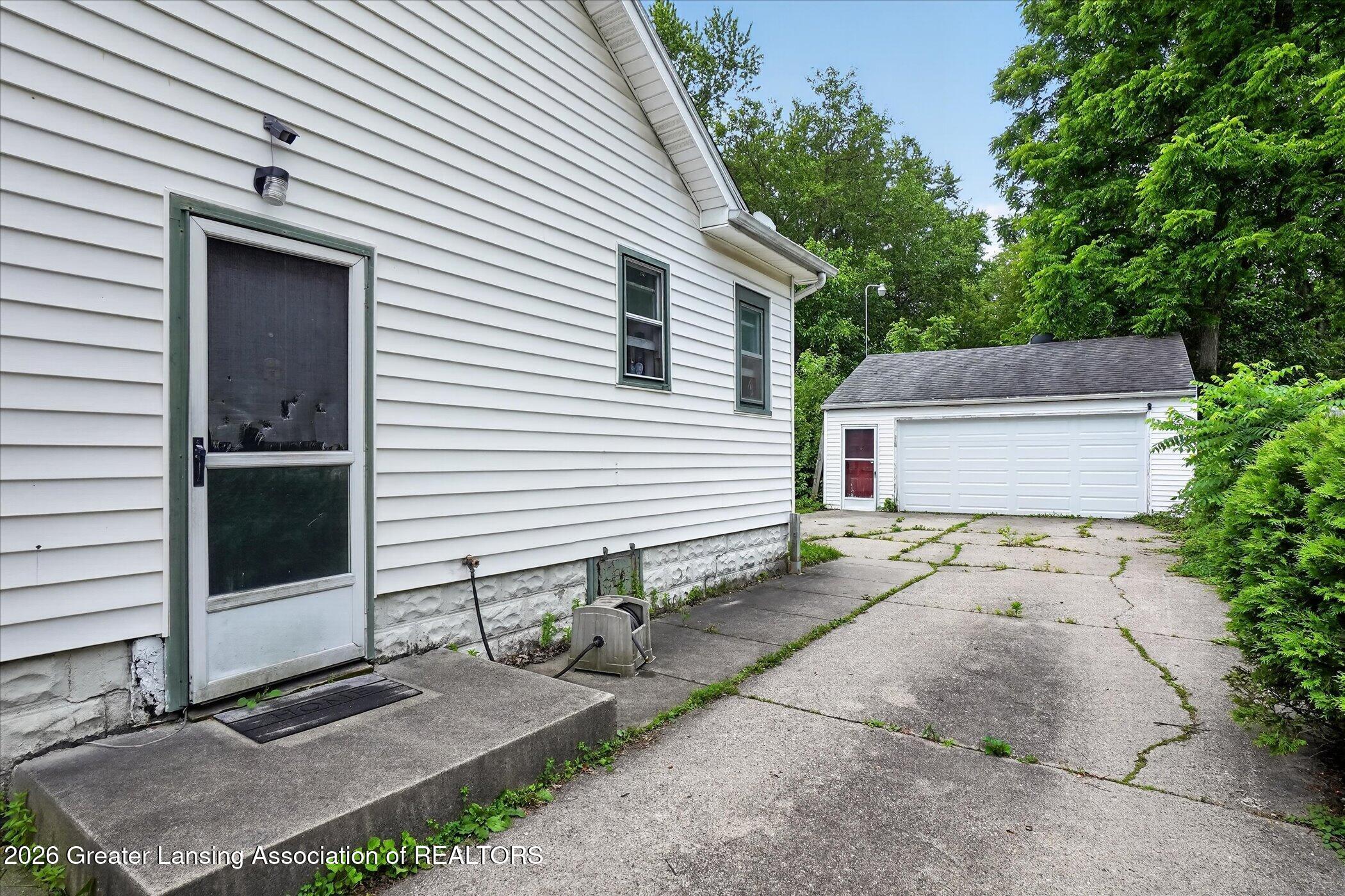 2155 Cedar Street Holt, MI 48842 - Photo 36 of 39 36-2155-Cedar-St-WindowStill
