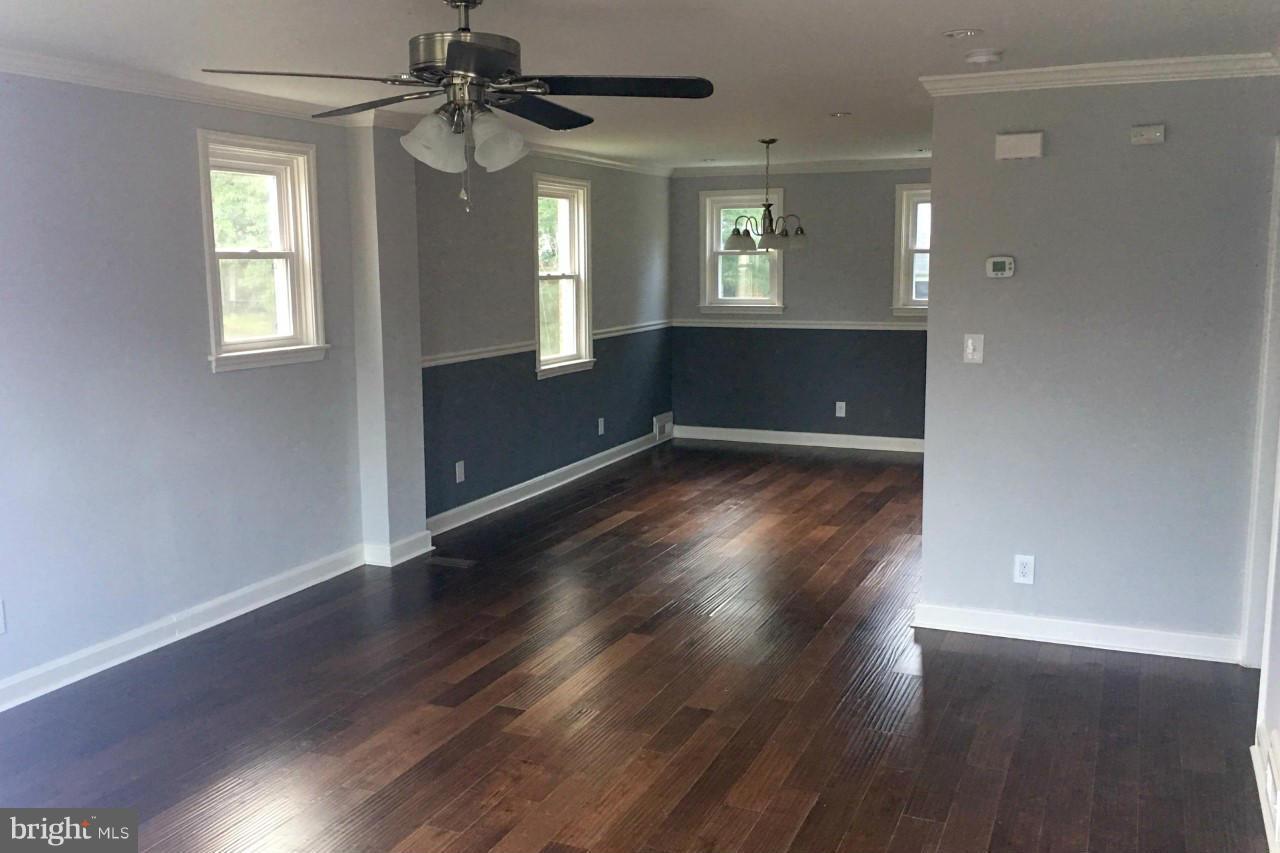 778 Charing Cross Road Baltimore, MD 21229 - Photo 6 of 25 Dining Room