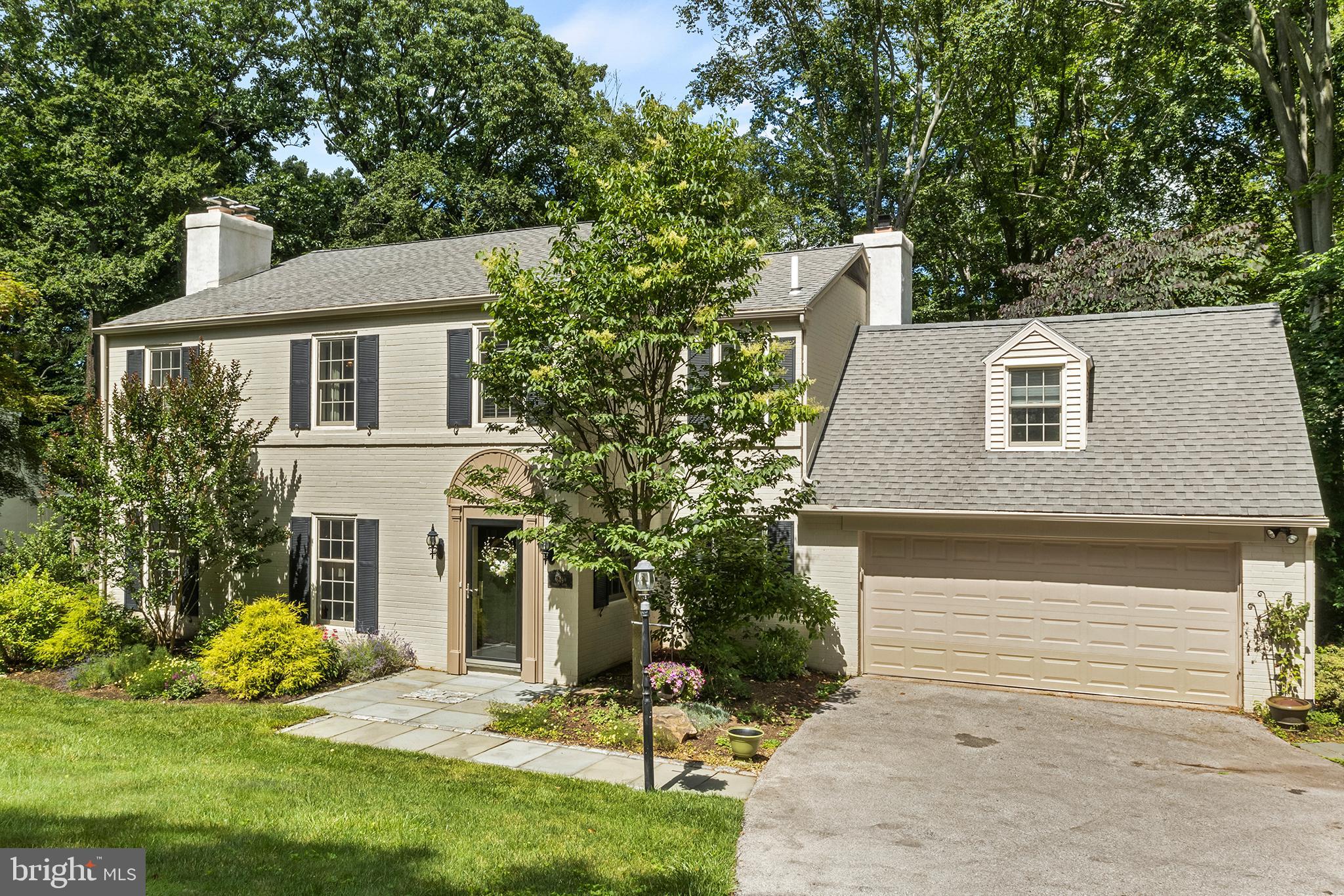 649 Timber Lane Devon, PA 19333 - Photo 2 of 30 Front of home