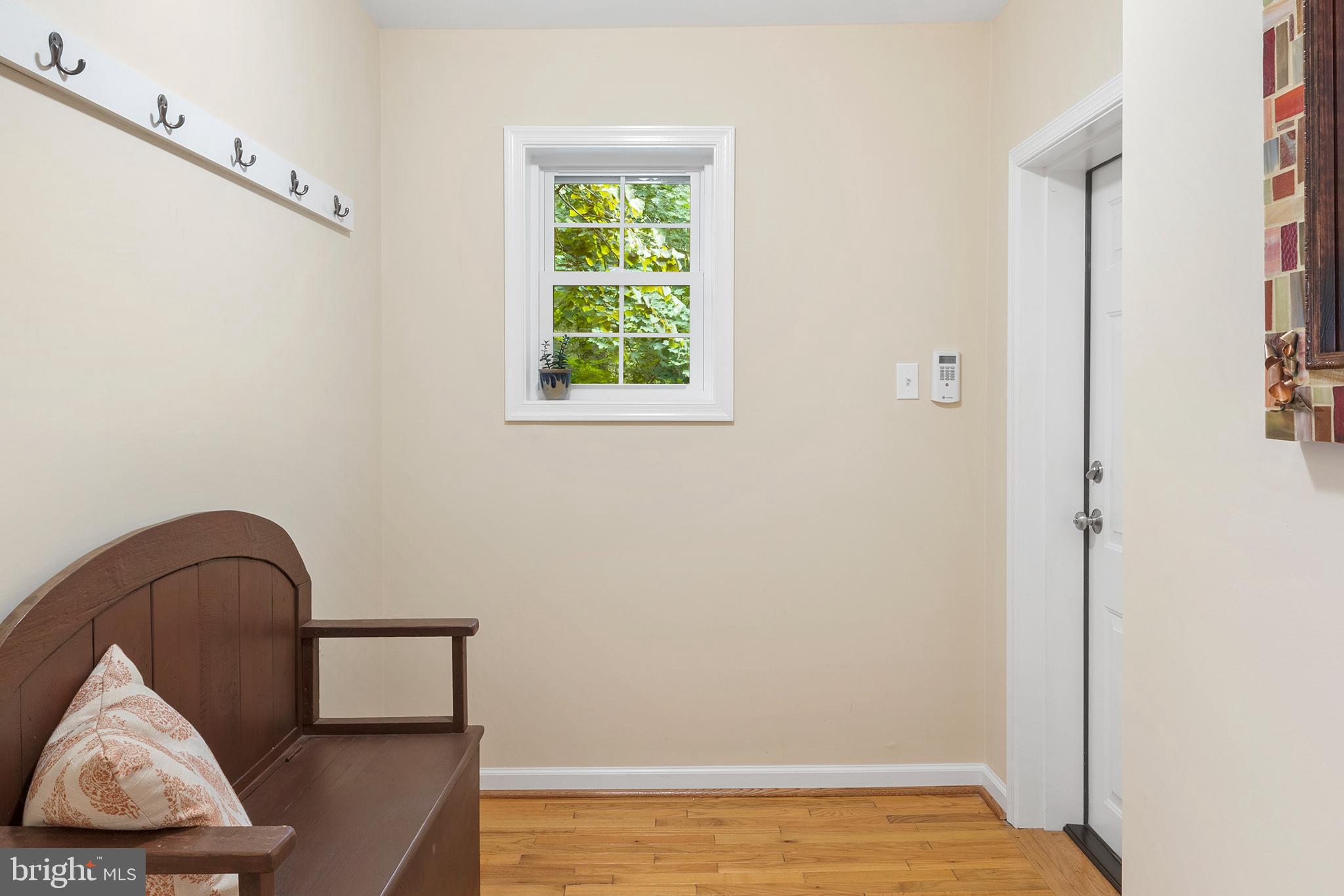 649 Timber Lane Devon, PA 19333 - Photo 14 of 30 Mudroom