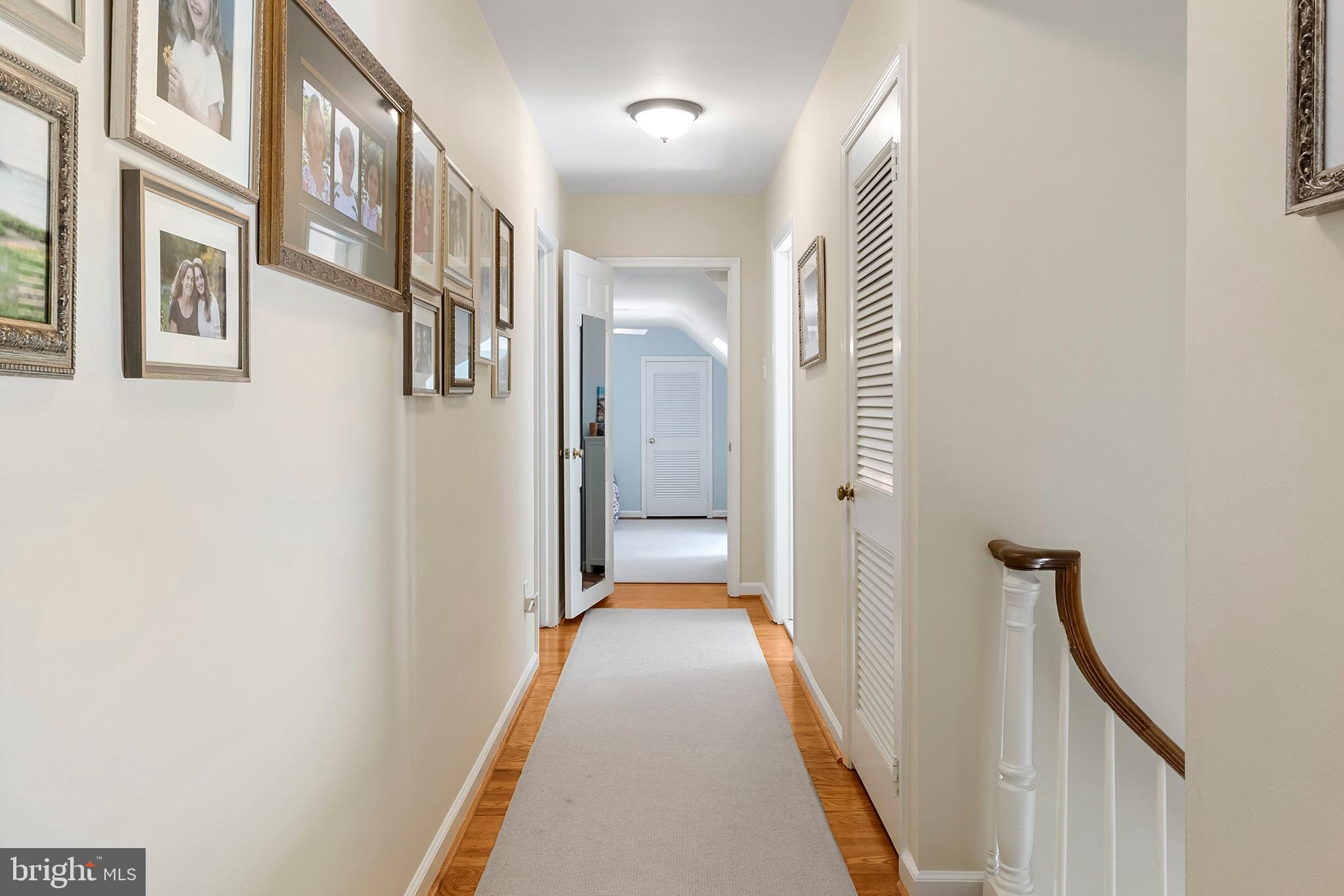 649 Timber Lane Devon, PA 19333 - Photo 22 of 30 Upstairs Hall