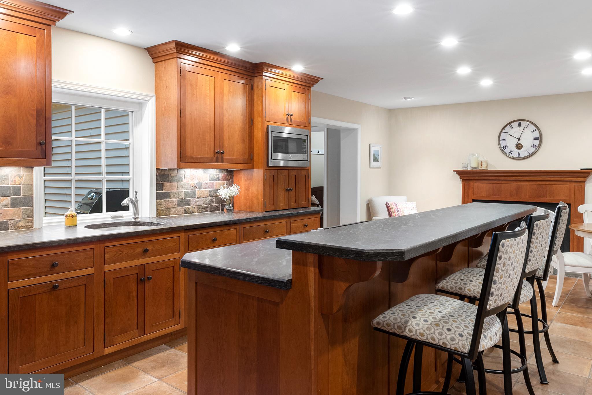 649 Timber Lane Devon, PA 19333 - Photo 10 of 30 Kitchen