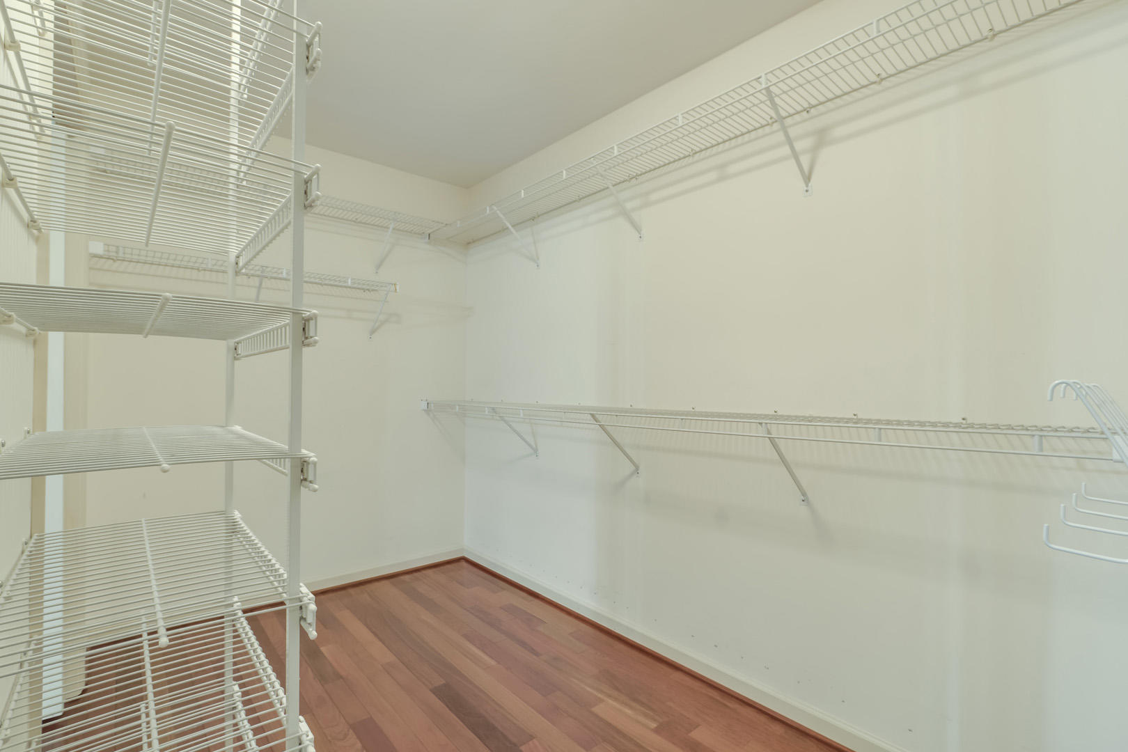 109 Amanda Place Oak Ridge, TN 37830 - Photo 24 of 38 24_AmandaPlace_109_MasterCloset