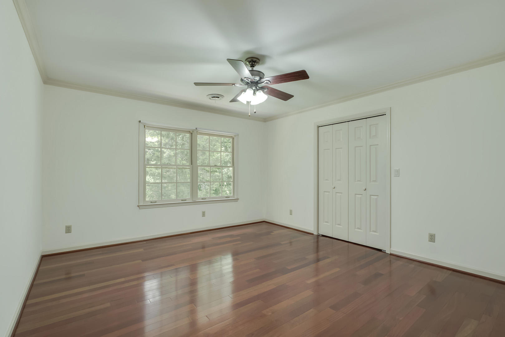 109 Amanda Place Oak Ridge, TN 37830 - Photo 32 of 38 32_AmandaPlace_109_Bedroom3