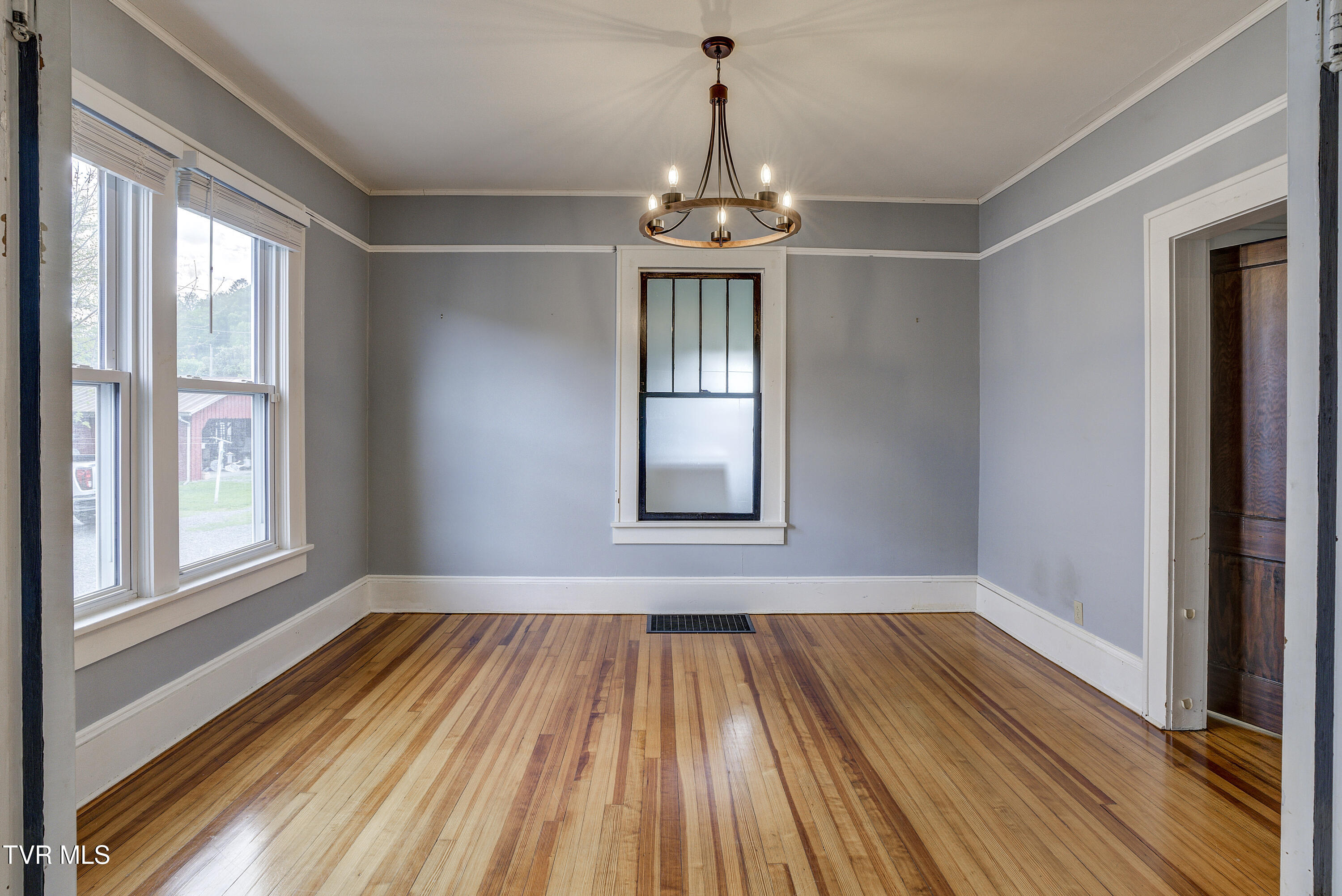 312 Love Street Erwin, TN 37650 - Photo 13 of 50 Love-8