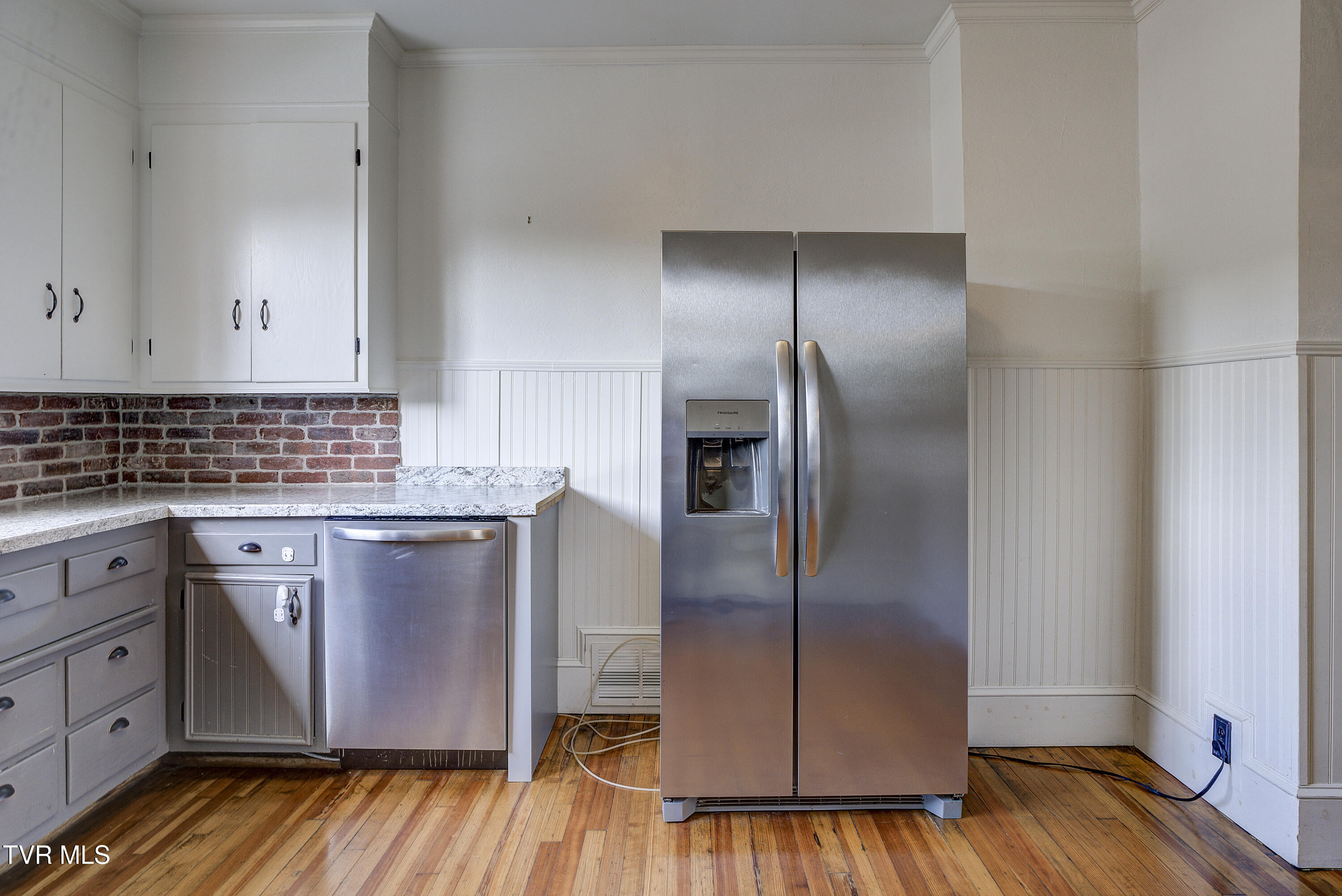 312 Love Street Erwin, TN 37650 - Photo 18 of 50 Love-13