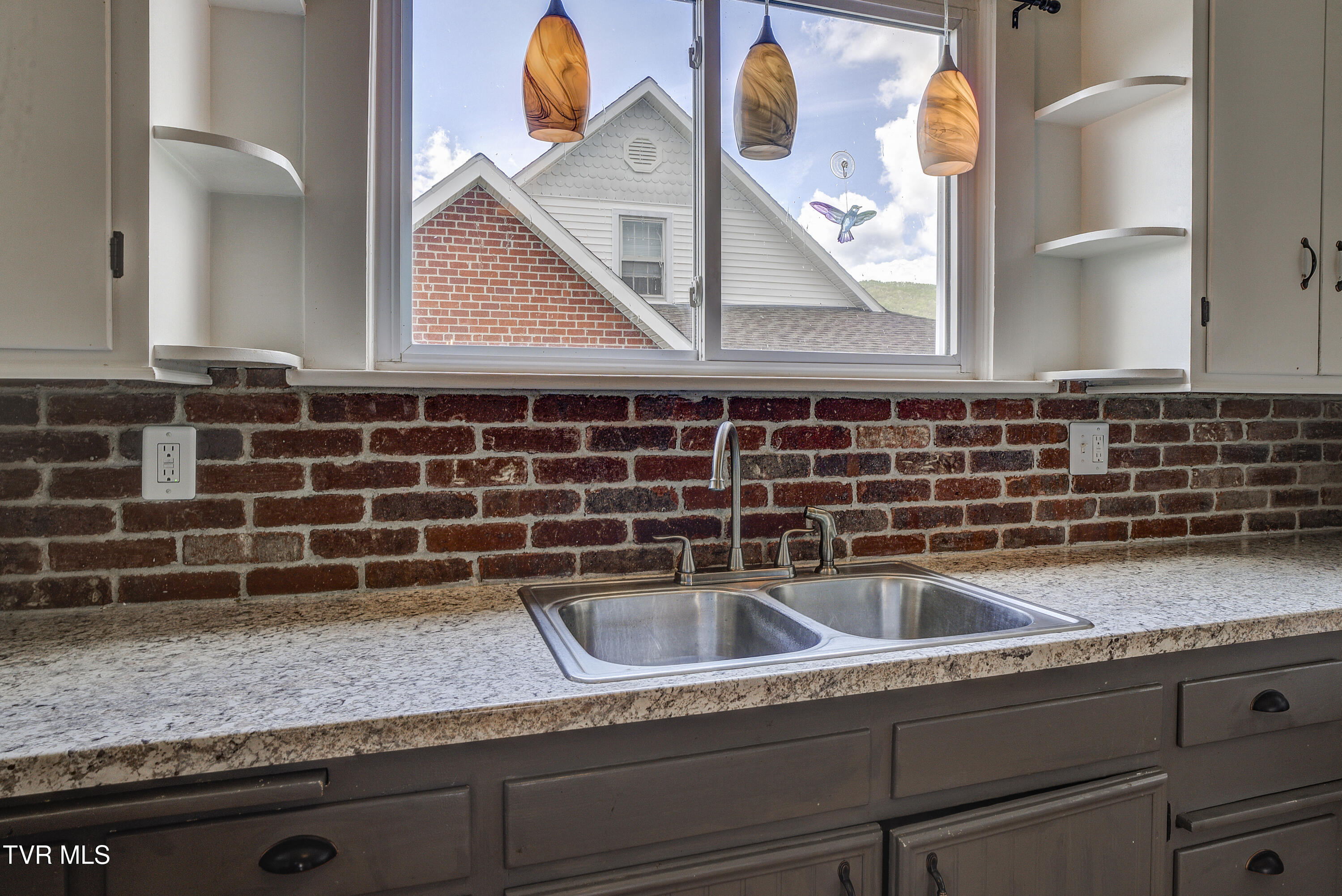 312 Love Street Erwin, TN 37650 - Photo 19 of 50 Love-14