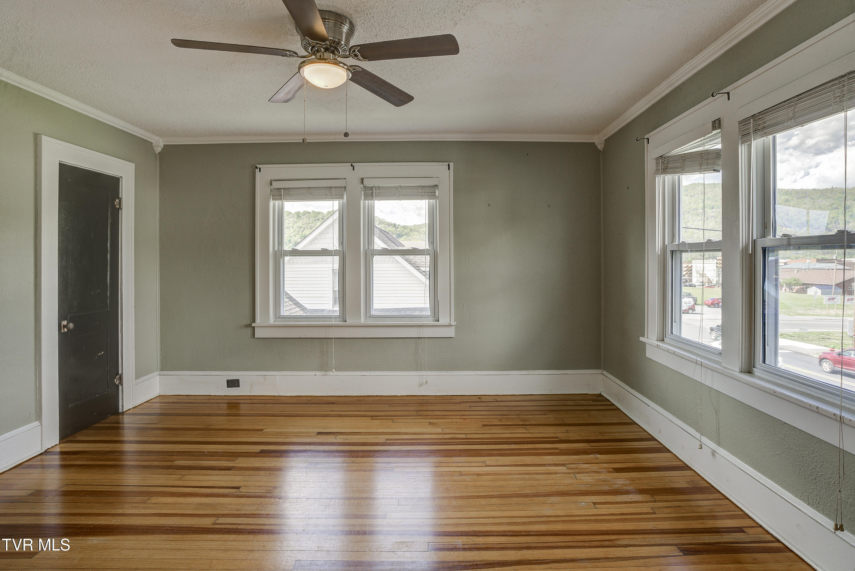 312 Love Street Erwin, TN 37650 - Photo 28 of 50 Love-23