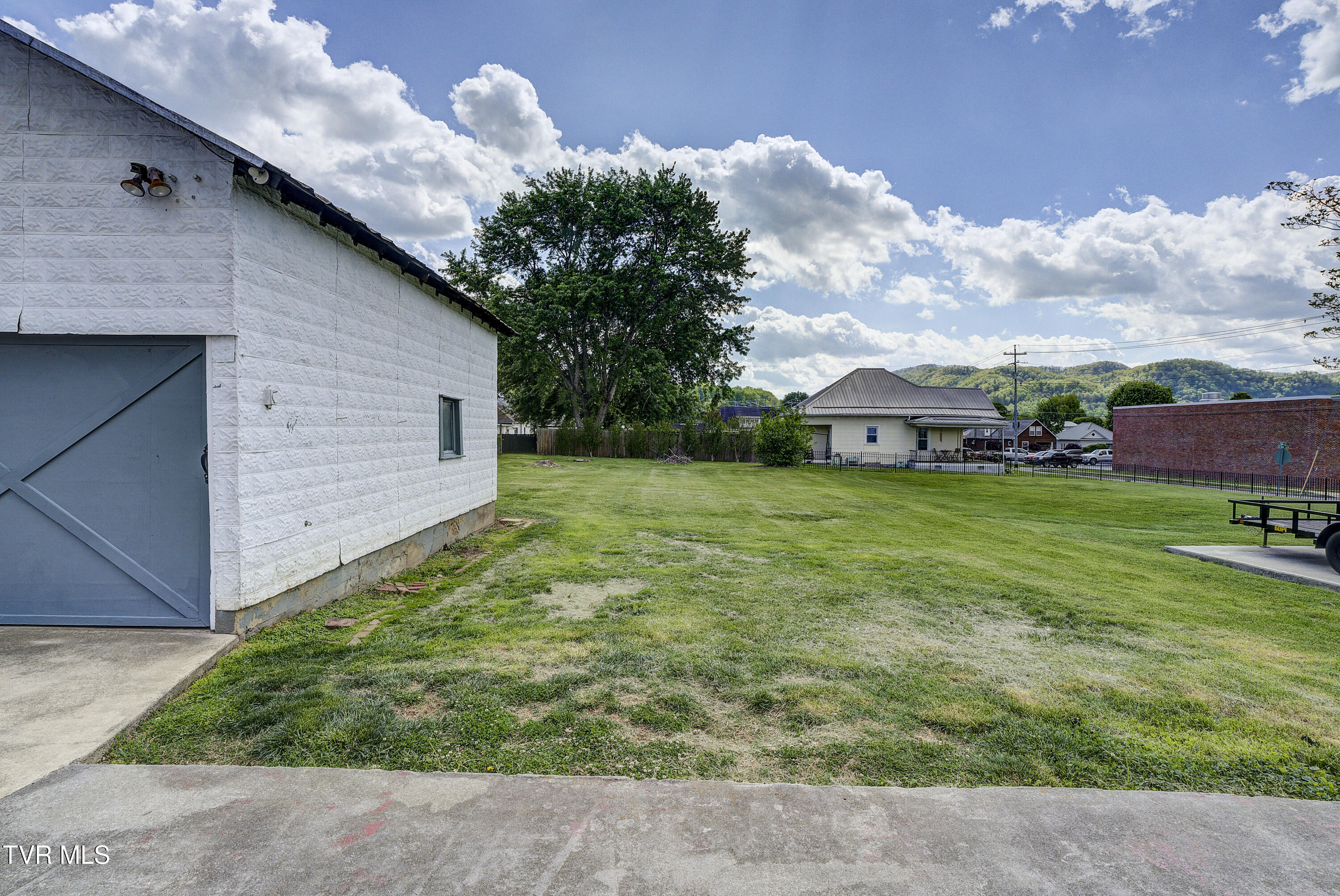 312 Love Street Erwin, TN 37650 - Photo 43 of 50 Love-38