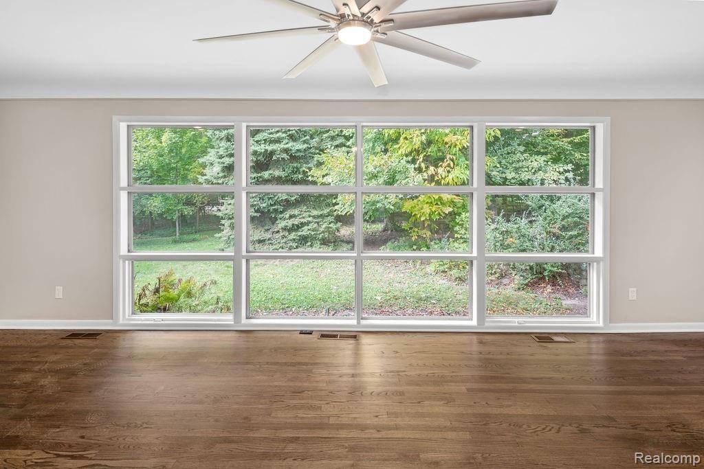 28403 Peppermill Road Farmington Hills, MI 48331 - Photo 21 of 26
