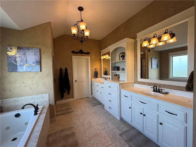 $589,900 | 17340 Northwest 130th Terrace, Platte City, MO 64079