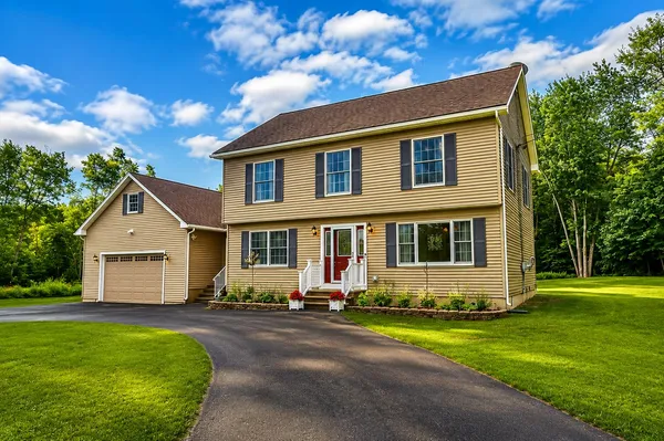 $499,900 | 19 Sprucewood Road, Eddington, ME 04428