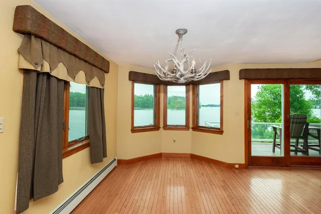 $764,995 | 108 South Shore Road, Windham, NH 03087