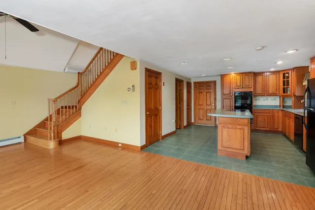 $764,995 | 108 South Shore Road, Windham, NH 03087