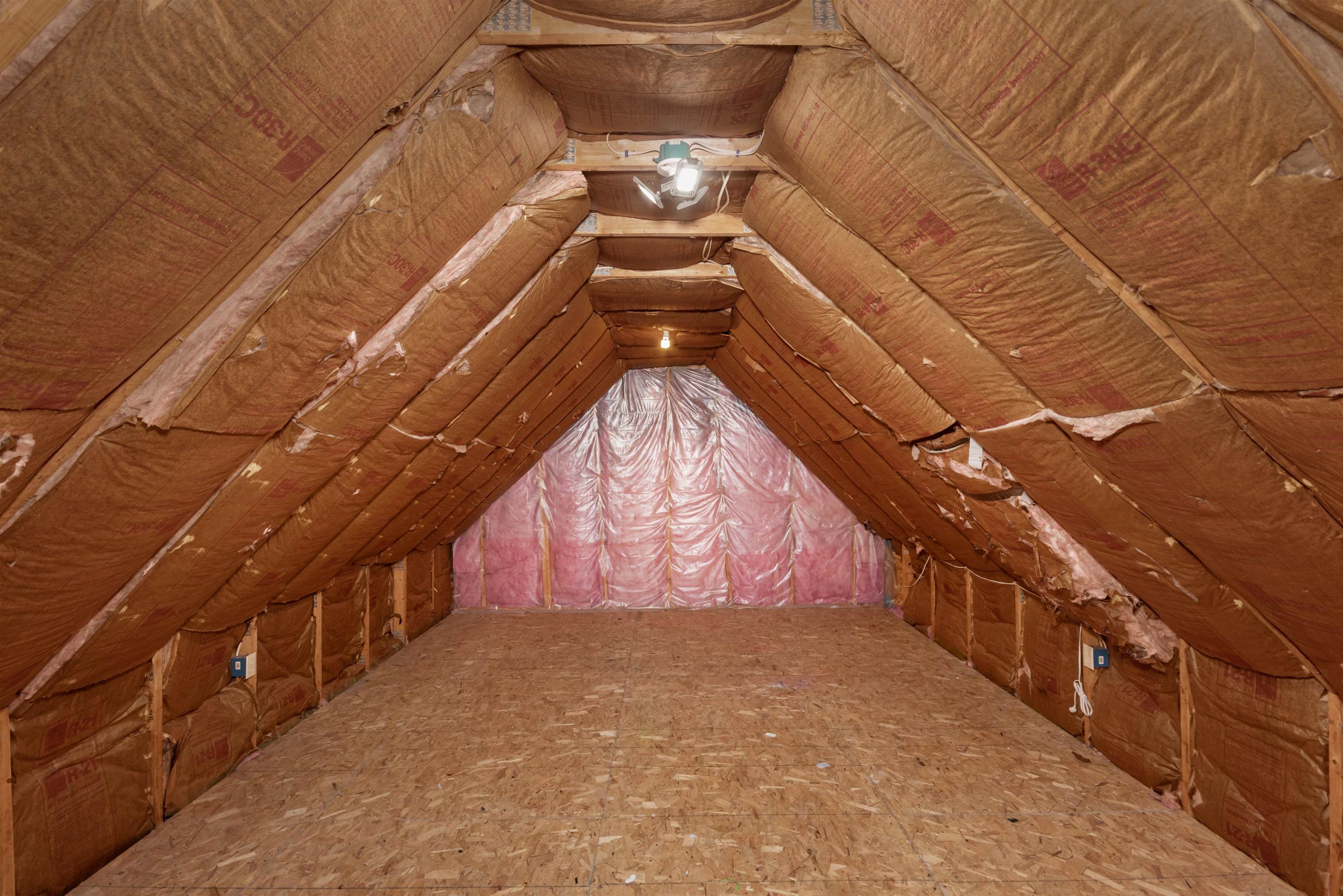 108 South Shore Road Windham, NH 03087 - Photo 39 of 47