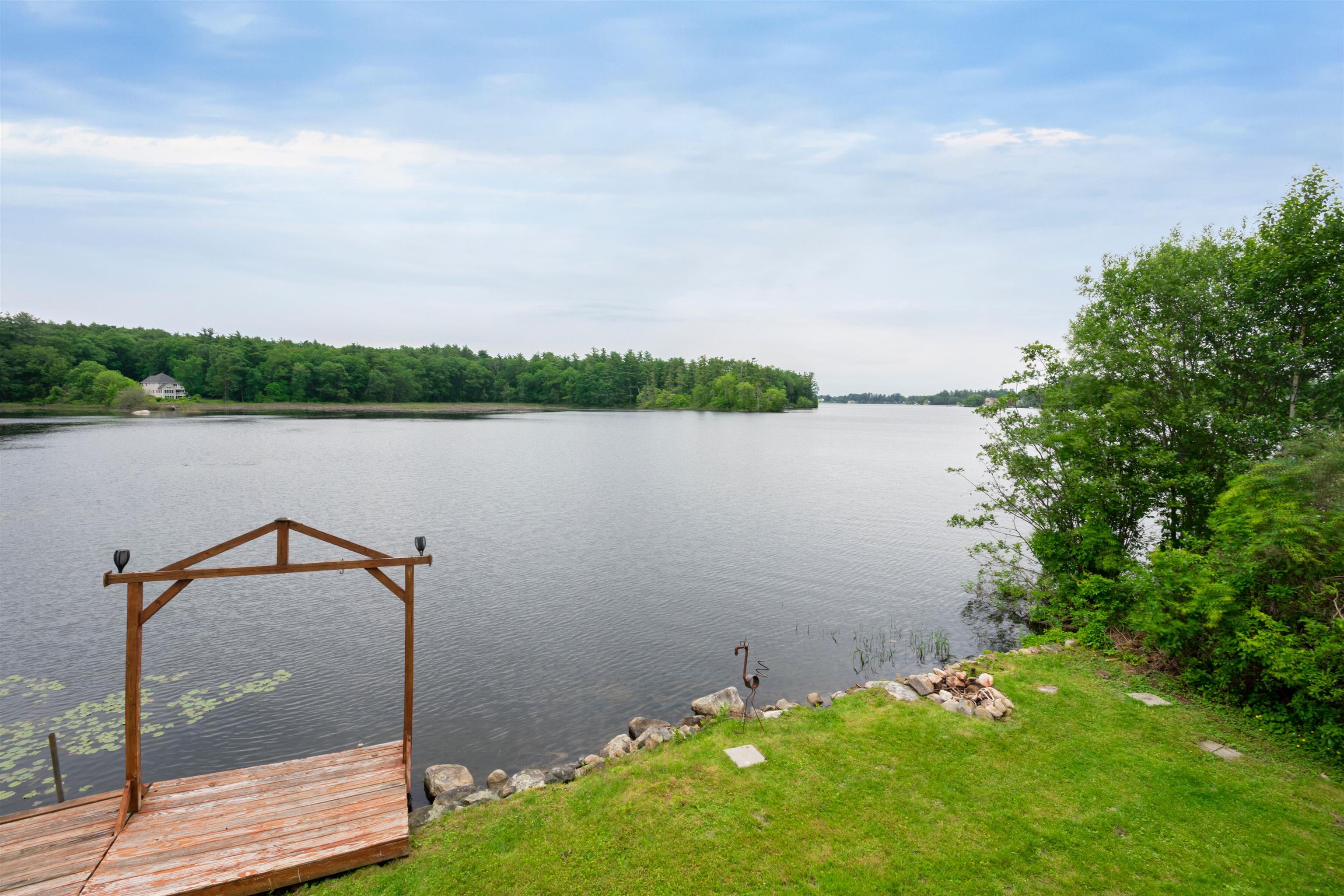 108 South Shore Road Windham, NH 03087 - Photo 10 of 47