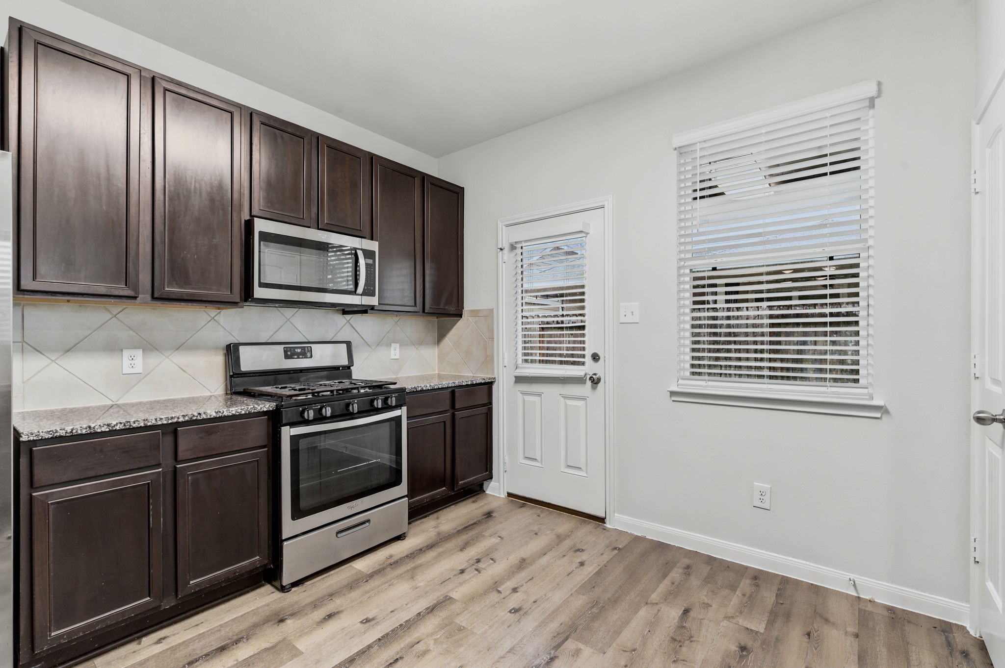 23658 Buttress Root Drive Spring, TX 77373 - Photo 11 of 32 Kitchen