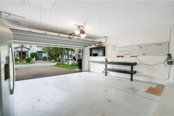 $6,000 | 3721 Northeast 29th Avenue, Lighthouse Point, FL 33064