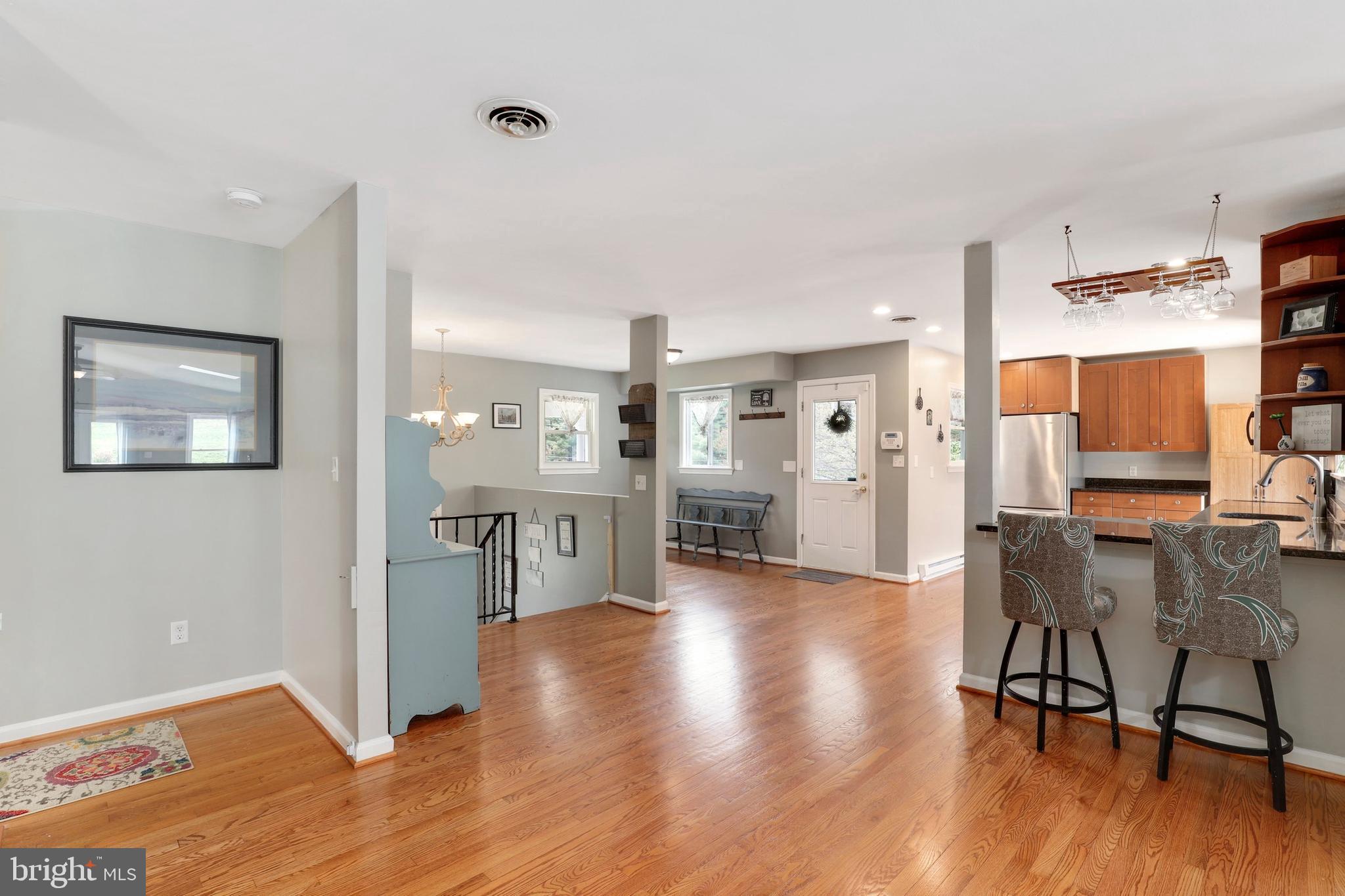 5405 Sidney Road Mount Airy, MD 21771 - Photo 4 of 45 Gallery Image 4