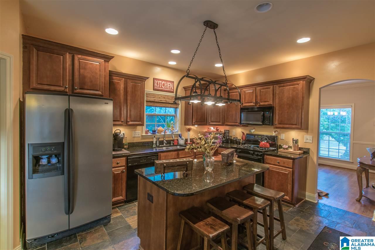 217 Timber Ridge Circle Alabaster, AL 35007 - Photo 6 of 32
