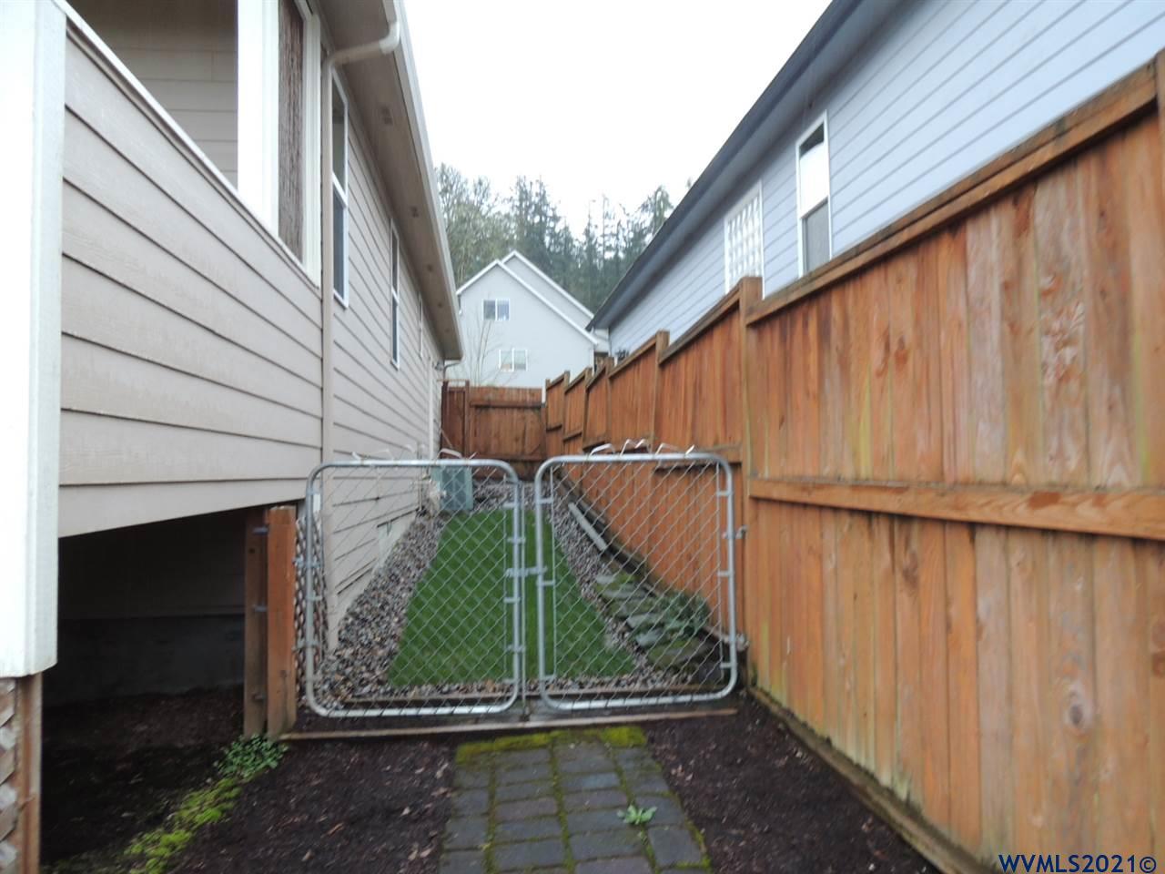 1206 Cascara Loop South Salem, OR 97302 - Photo 15 of 20