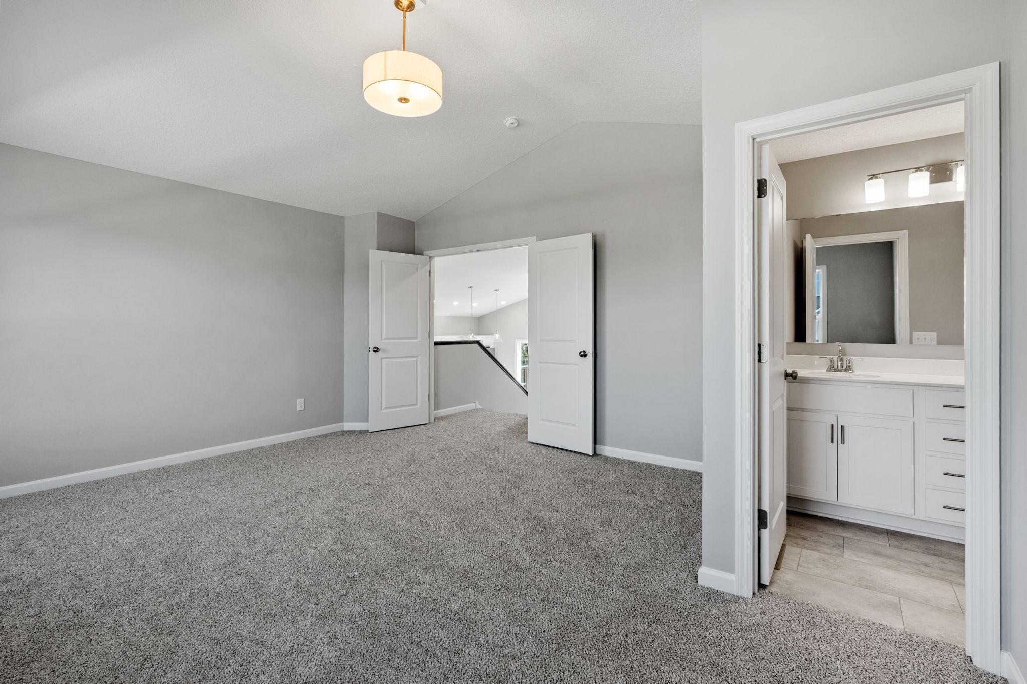 812 Fox River Road Somerset, WI 54025 - Photo 18 of 39