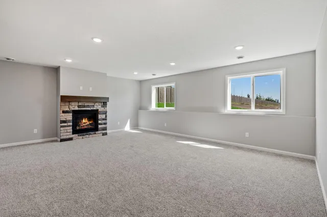 $424,900 | 812 Fox River Road, Somerset, WI 54025