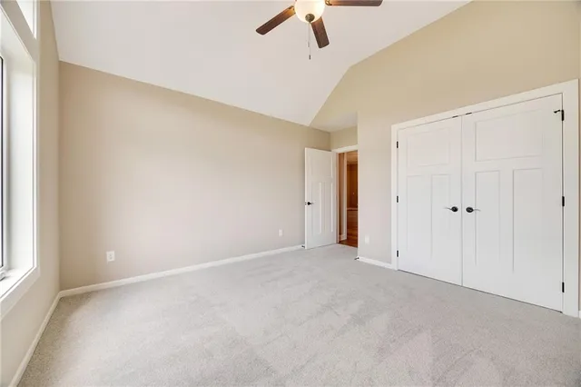 $600,040 | 7012 Northeast 102nd Court, Kansas City, MO 64156