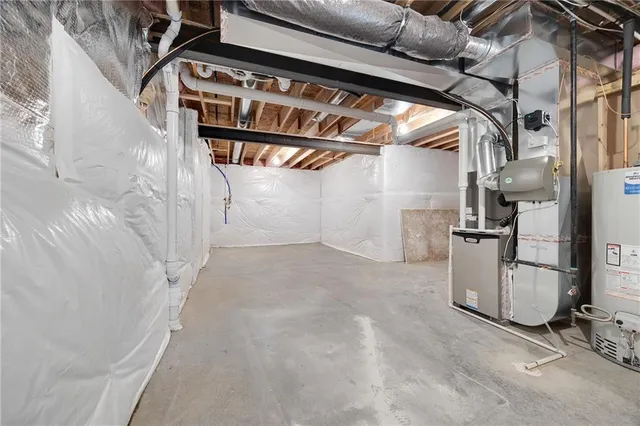 $600,040 | 7012 Northeast 102nd Court, Kansas City, MO 64156