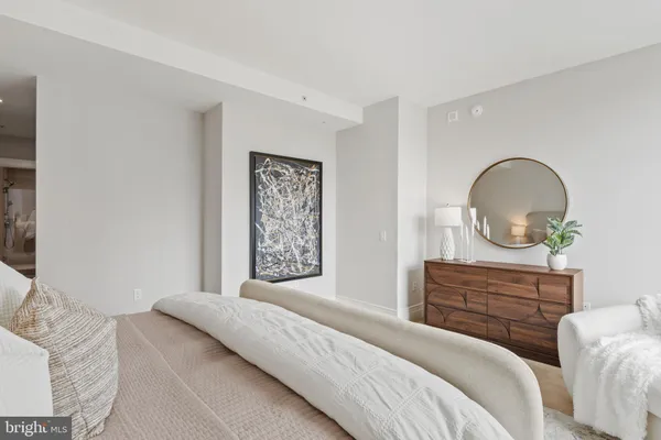 $1,575,000 | 130 South 18th Street, Unit 1803, Philadelphia, PA 19103