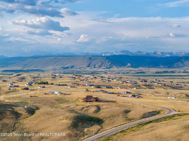 $1,200,000 | 63 Iroquois Trail, Pinedale, WY 82941
