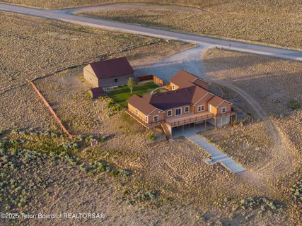 $1,200,000 | 63 Iroquois Trail, Pinedale, WY 82941