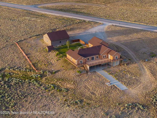 $1,200,000 | 63 Iroquois Trail, Pinedale, WY 82941
