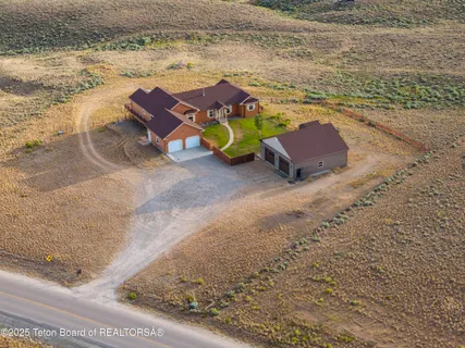 $1,200,000 | 63 Iroquois Trail, Pinedale, WY 82941
