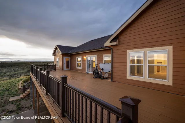 $1,200,000 | 63 Iroquois Trail, Pinedale, WY 82941