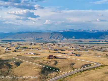 $1,200,000 | 63 Iroquois Trail, Pinedale, WY 82941