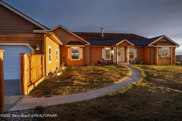 $1,200,000 | 63 Iroquois Trail, Pinedale, WY 82941