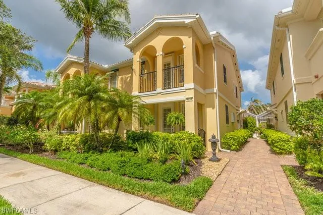 $512,000 | 8055 Sorrento Lane, Naples, FL 34114